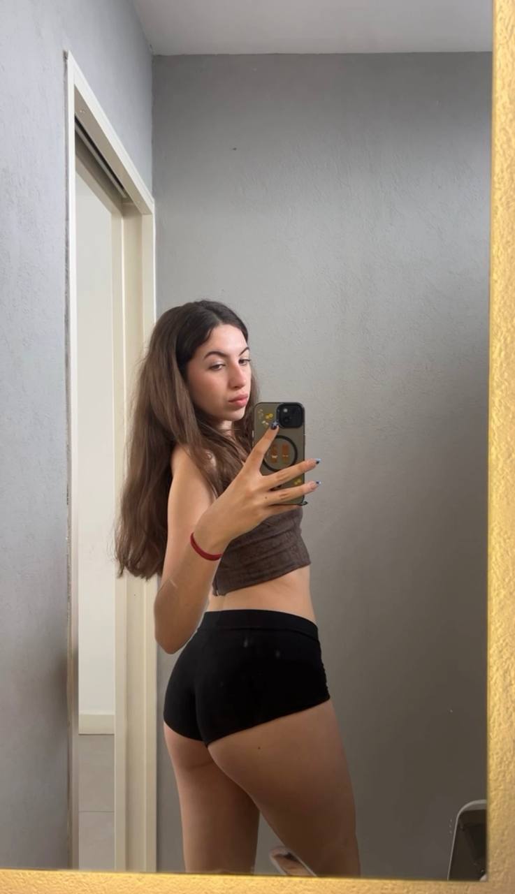 Amber in her underwear in San Antonio