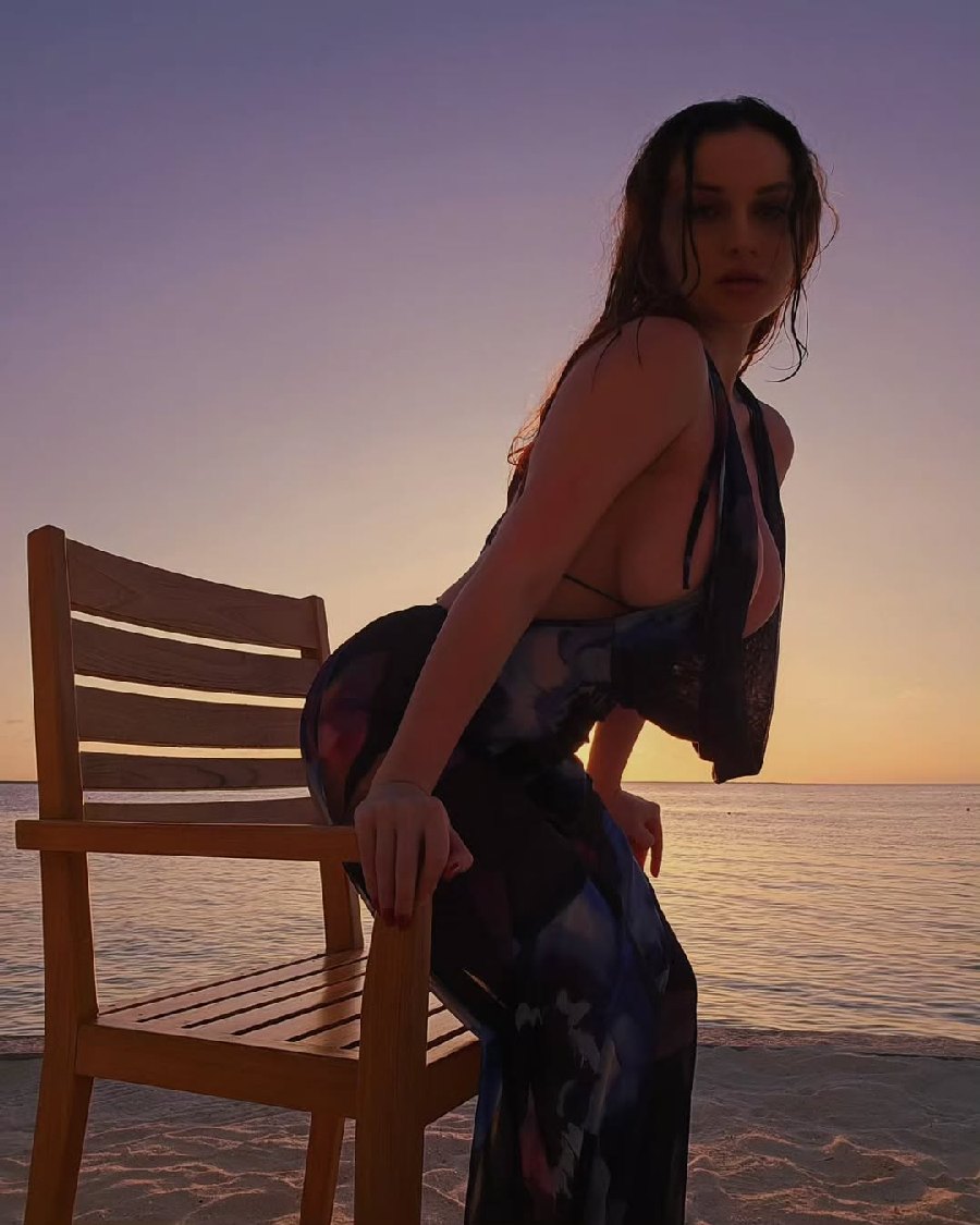 Sexy girl Miranda Faith nude in San Antonio